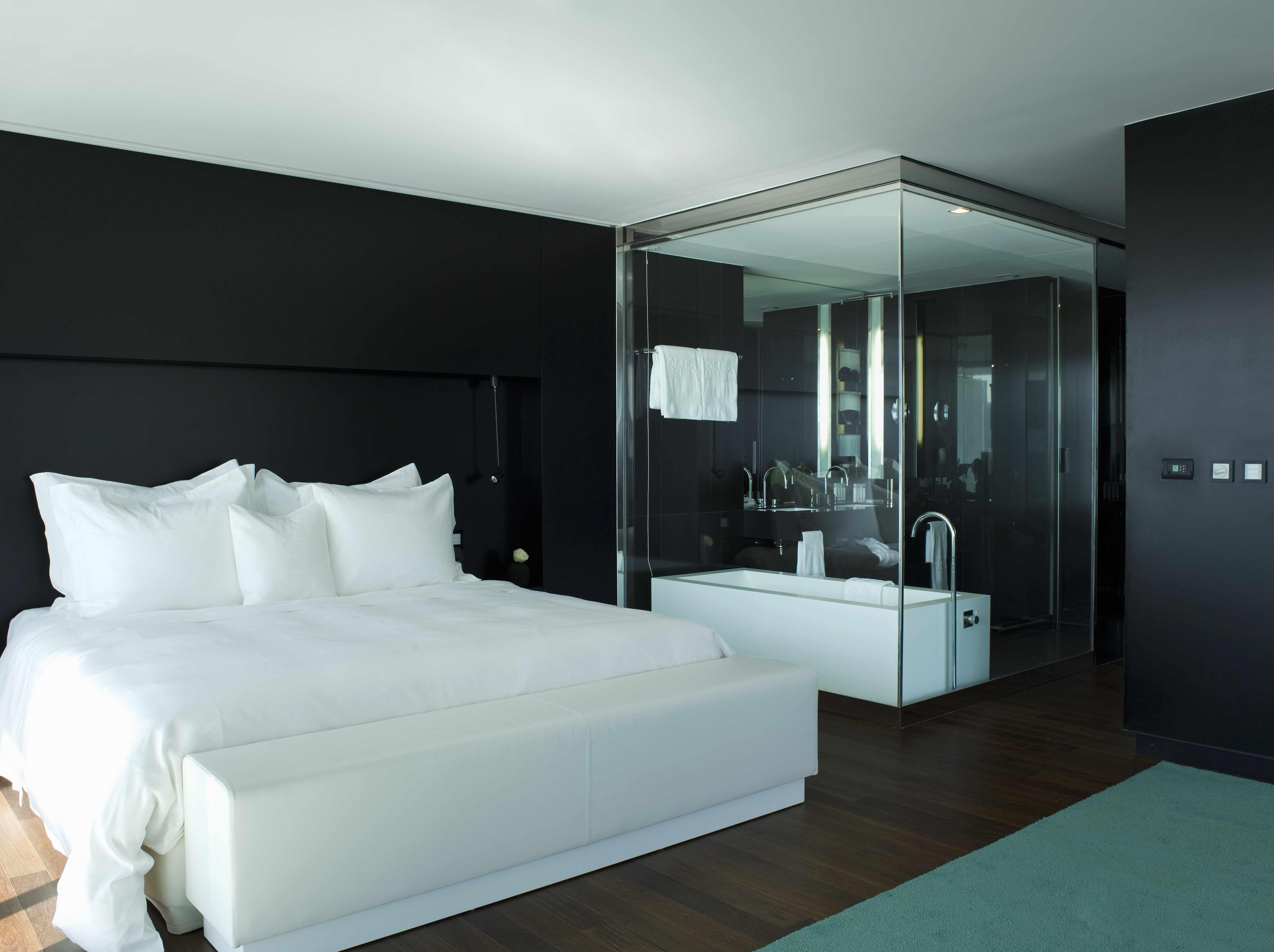 Altis Belem Hotel & Spa, A Member Of Design Hotels Lisboa 外观 照片 A room at the hotel