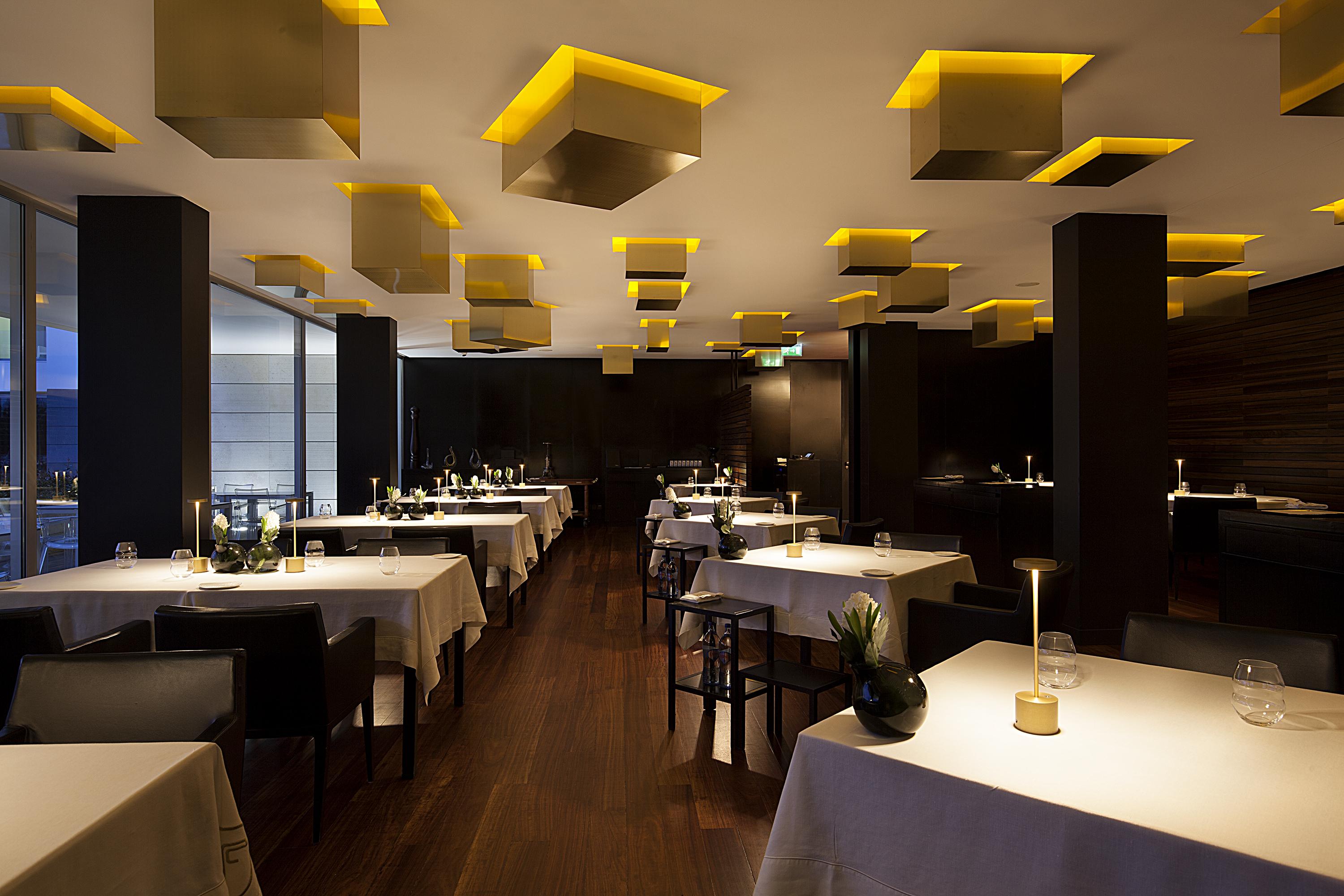 Altis Belem Hotel & Spa, A Member Of Design Hotels Lisboa 外观 照片 Interior of the restaurant