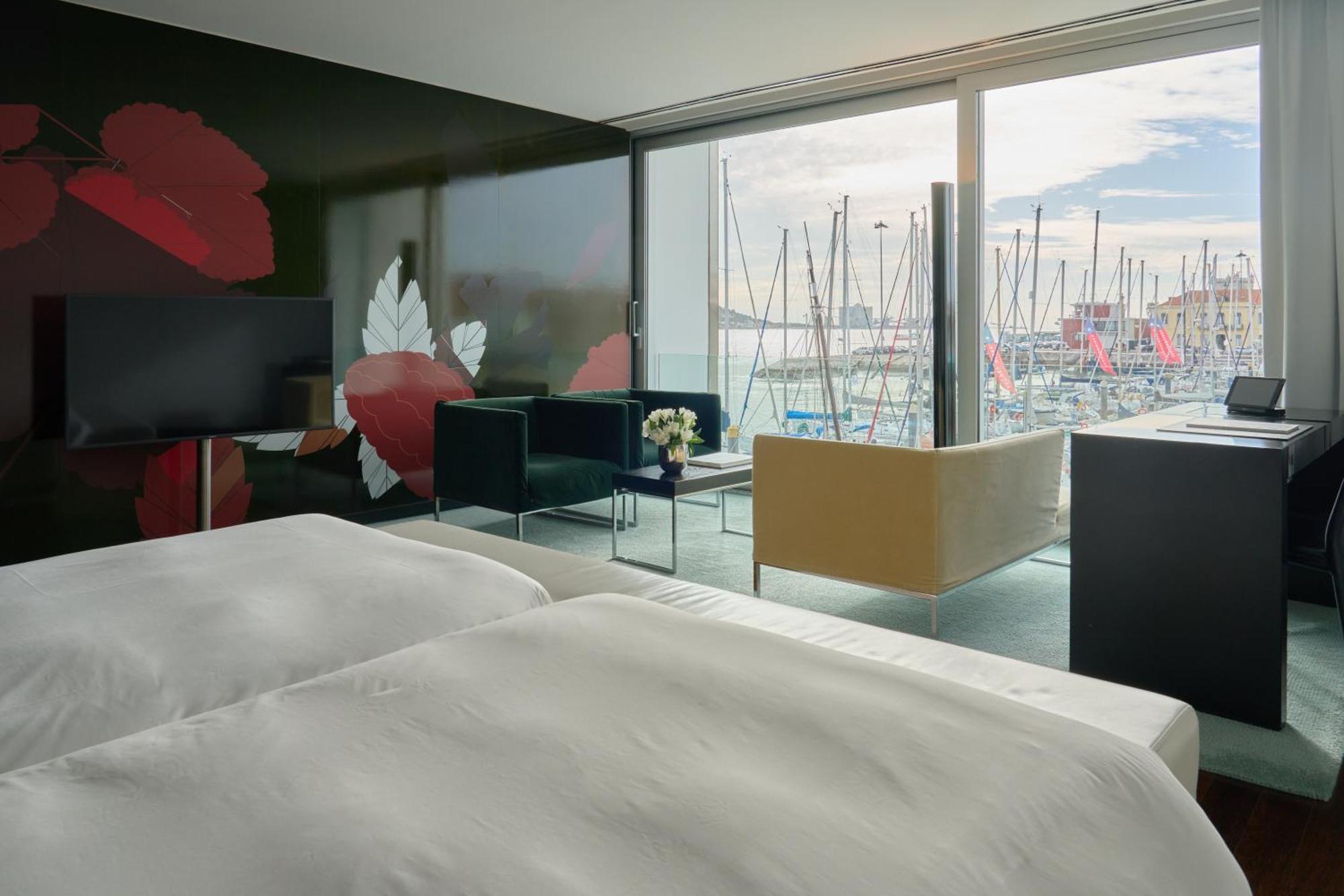 Altis Belem Hotel & Spa, A Member Of Design Hotels Lisboa 外观 照片 A room at the hotel