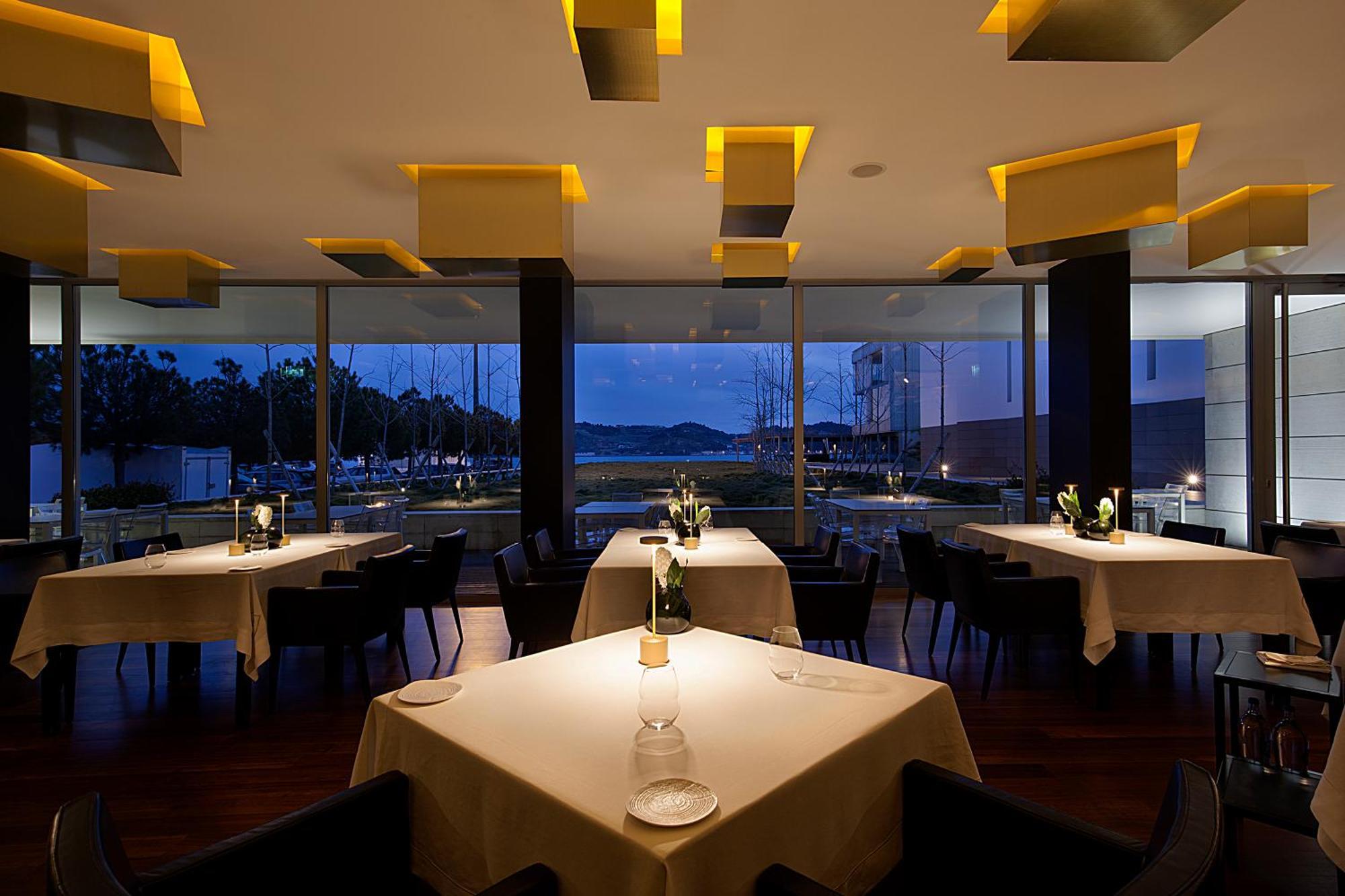 Altis Belem Hotel & Spa, A Member Of Design Hotels Lisboa 外观 照片 Restaurant "360"